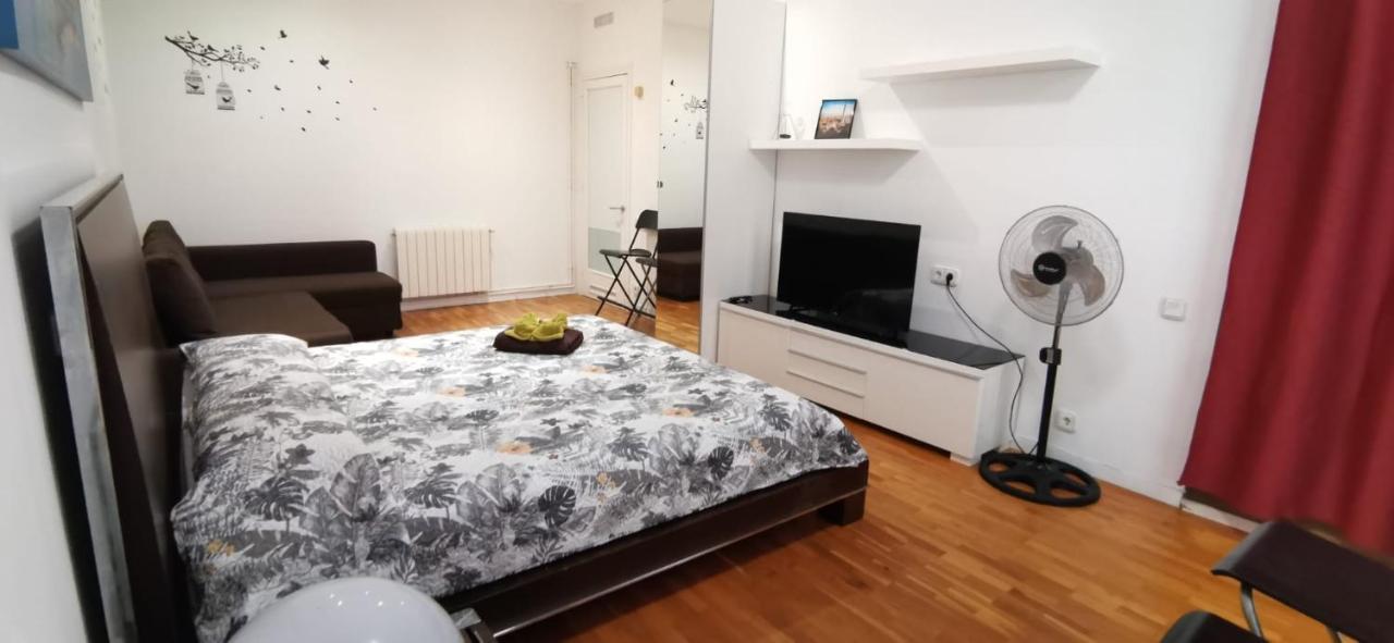 Rooms Arago Barselona Dış mekan fotoğraf